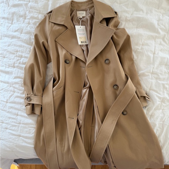 Sezane Jackets & Blazers - Sezane Women's Tan Trench Coat